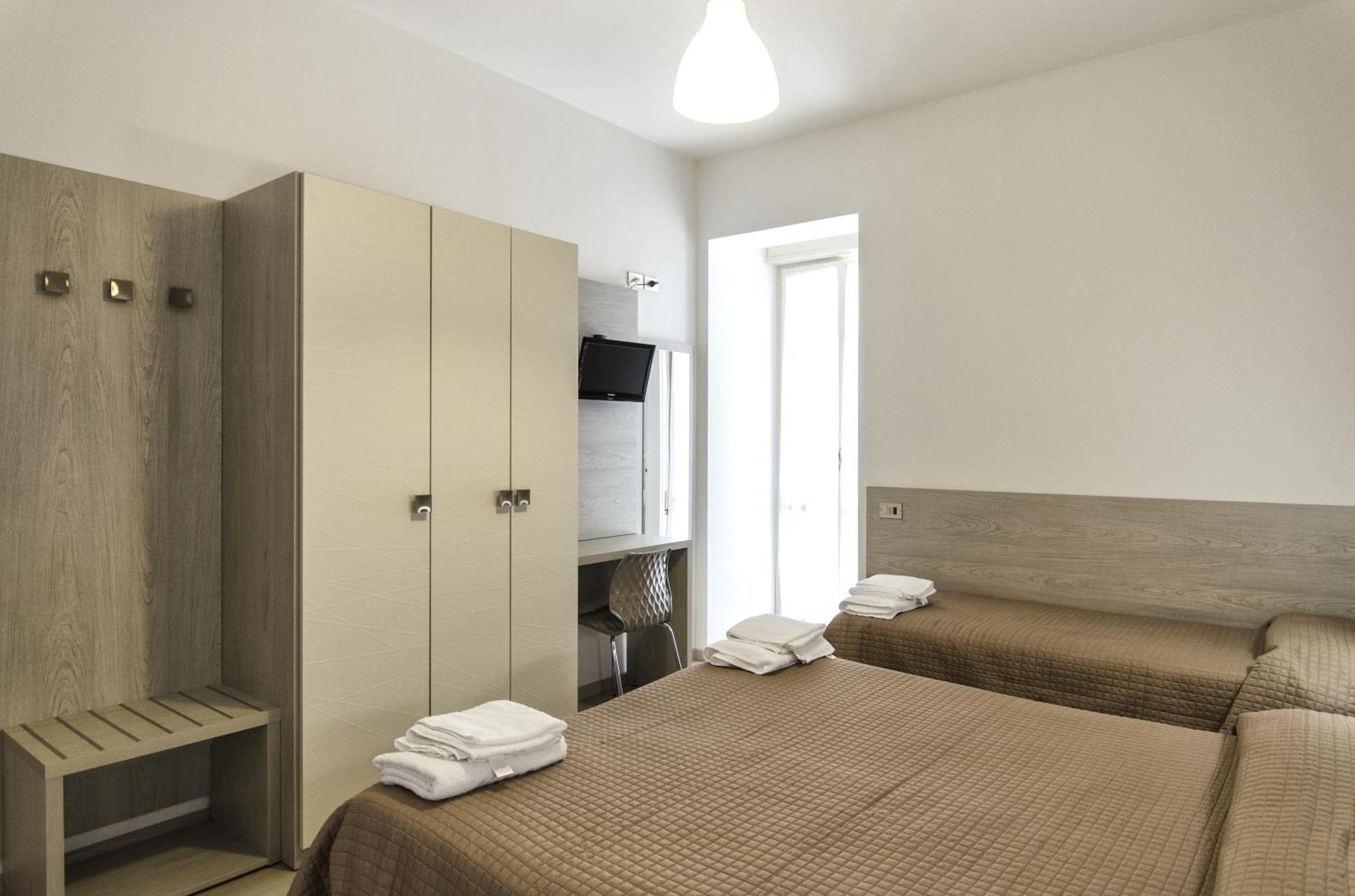 Hotel Villa Alberta B&B Cesenatico Quarto foto