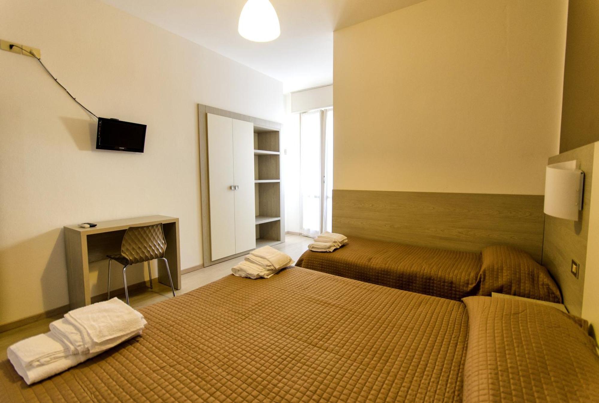 Hotel Villa Alberta B&B Cesenatico Quarto foto